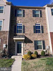 9018 ARMSTRONG LN #D, Upper Marlboro, MD 20772