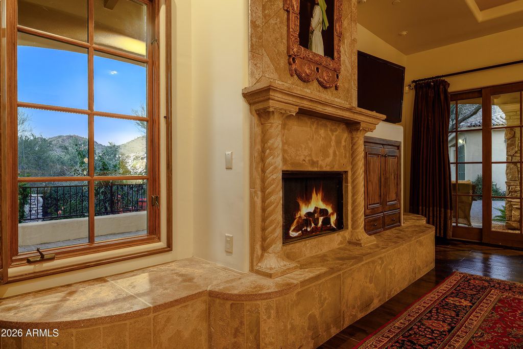 Image 17 of property listing at 35502 N CANYON CROSSINGS Drive, Cave Creek, AZ 85331