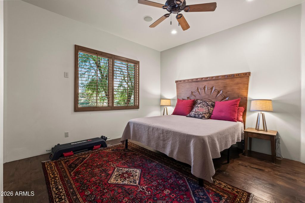 Image 20 of property listing at 35502 N CANYON CROSSINGS Drive, Cave Creek, AZ 85331