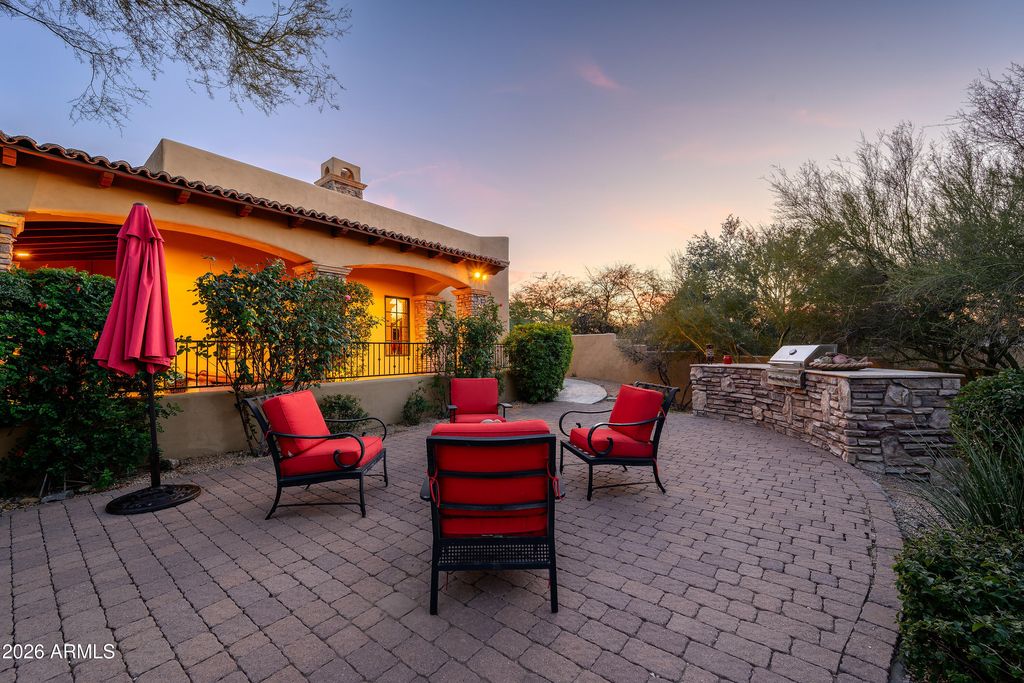 Image 46 of property listing at 35502 N CANYON CROSSINGS Drive, Cave Creek, AZ 85331
