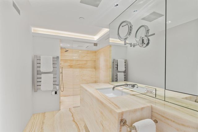 529 S Flagler Drive Th3e, West Palm Beach, FL 33401