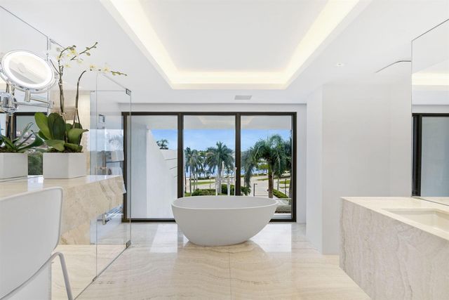 529 S Flagler Drive Th3e, West Palm Beach, FL 33401