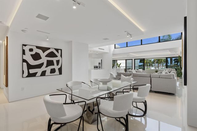 529 S Flagler Drive Th3e, West Palm Beach, FL 33401
