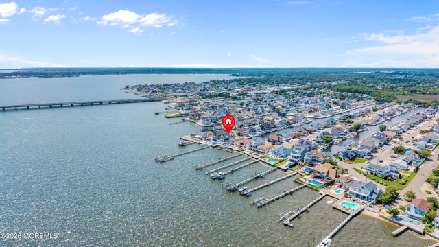 553 Long Point Drive, Toms River, NJ 08753