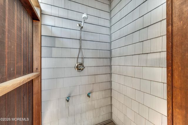 553 Long Point Drive, Toms River, NJ 08753
