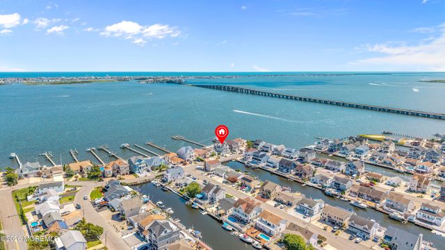 553 Long Point Drive, Toms River, NJ 08753