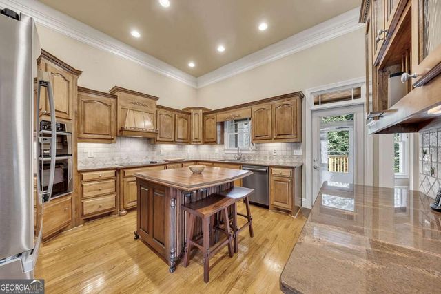 218 Sylvias Way, Jasper, GA 30143