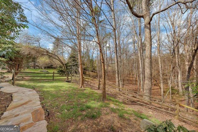 218 Sylvias Way, Jasper, GA 30143