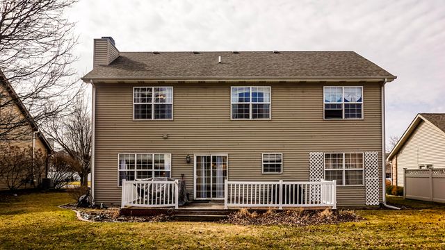 10491 Pike Street, Crown Point, IN 46307