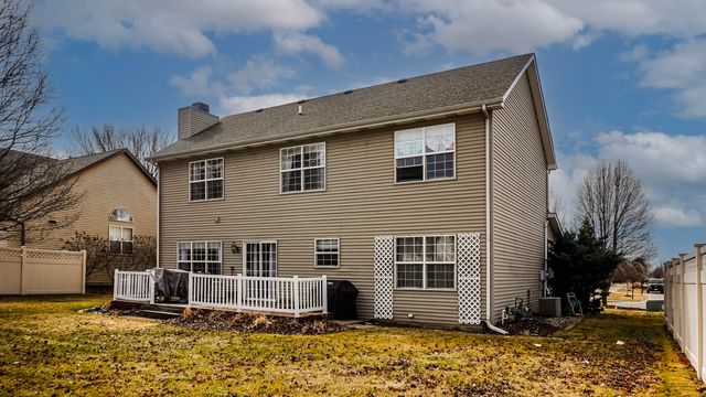 10491 Pike Street, Crown Point, IN 46307