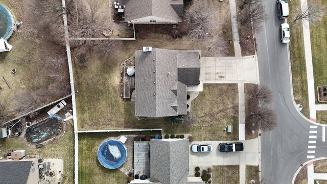 10491 Pike Street, Crown Point, IN 46307