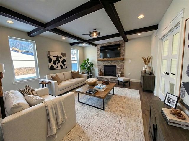 137 Morningstar Drive, Rostraver, PA 15012