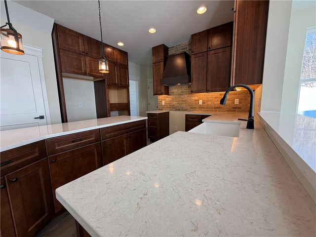 137 Morningstar Drive, Rostraver, PA 15012