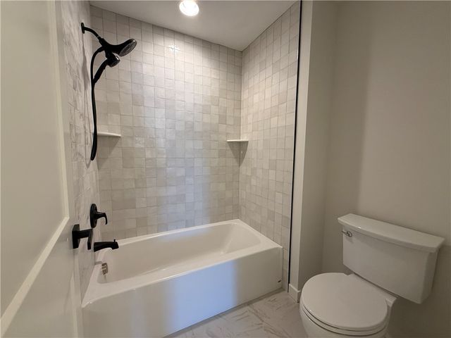 137 Morningstar Drive, Rostraver, PA 15012