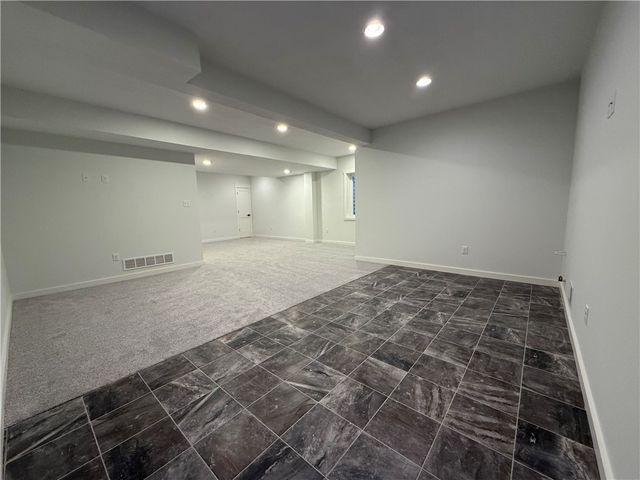 137 Morningstar Drive, Rostraver, PA 15012