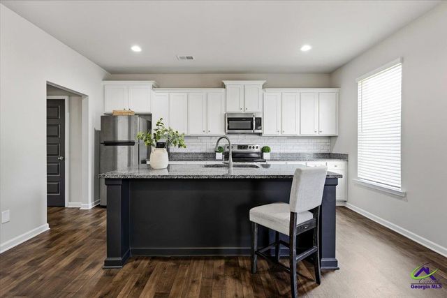 125 Red Birch Lane, Warner Robins, GA 31093