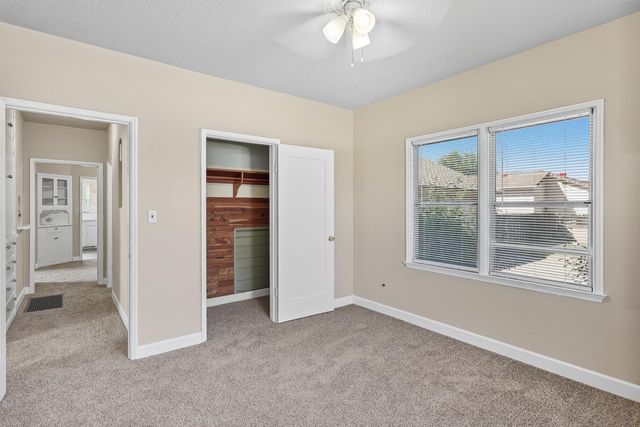 881 Gill Way, Chowchilla, CA 93610