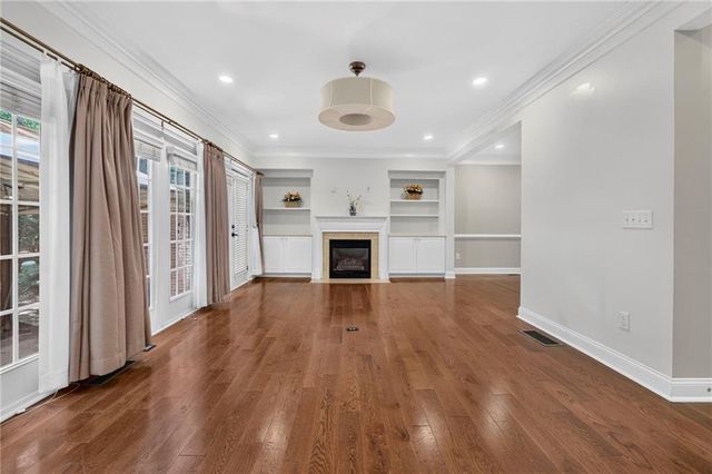 1735 Peachtree Street NE 619, Atlanta, GA 30309
