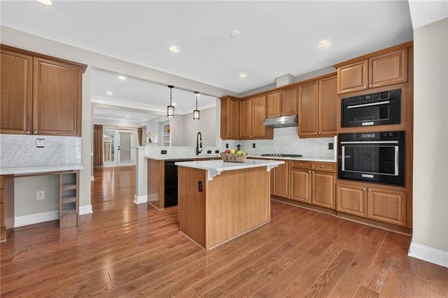 1735 Peachtree Street NE 619, Atlanta, GA 30309
