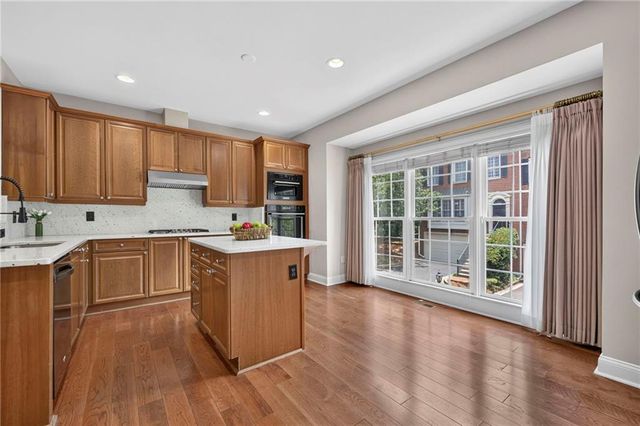1735 Peachtree Street NE 619, Atlanta, GA 30309