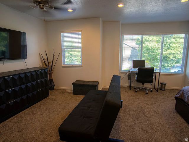 929 N FARMINGTON XING, Farmington, UT 84025