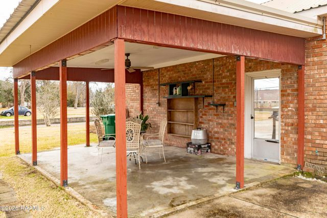 620 W Main Street, Broussard, LA 70518