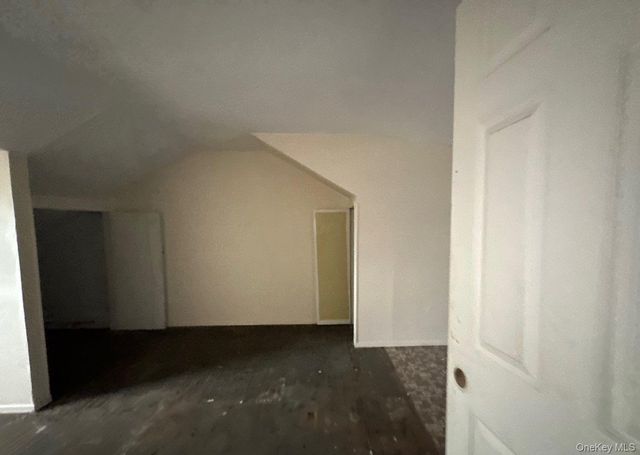 104 Weeks Road, North Babylon, NY 11703