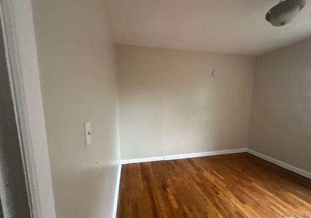 104 Weeks Road, North Babylon, NY 11703