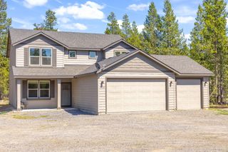 53090 Day Road, La Pine, OR 97739