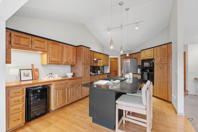 1688 Chatham Avenue, Arden Hills, MN 55112