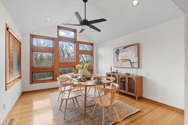 1688 Chatham Avenue, Arden Hills, MN 55112