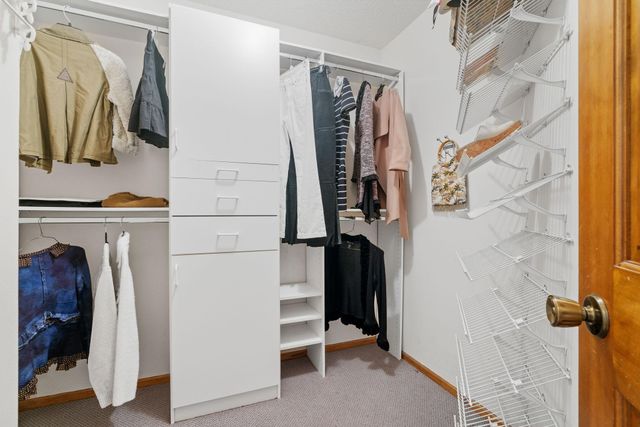 1688 Chatham Avenue, Arden Hills, MN 55112