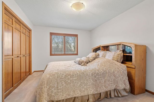 1688 Chatham Avenue, Arden Hills, MN 55112