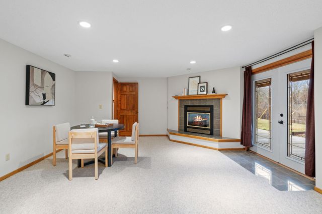 1688 Chatham Avenue, Arden Hills, MN 55112