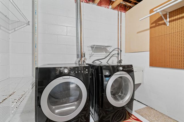 1688 Chatham Avenue, Arden Hills, MN 55112