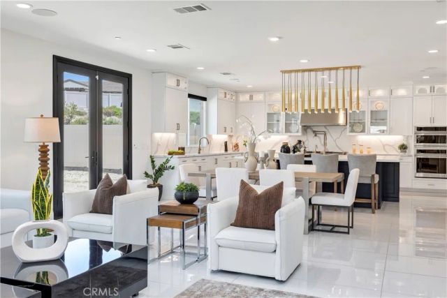 32468 Torenia Court, Temecula, CA 92591