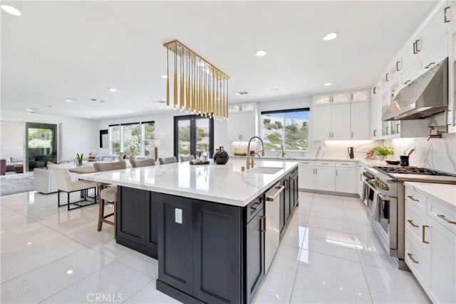 32468 Torenia Court, Temecula, CA 92591