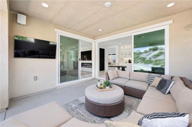 32468 Torenia Court, Temecula, CA 92591