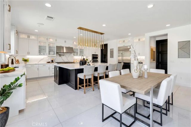 32468 Torenia Court, Temecula, CA 92591