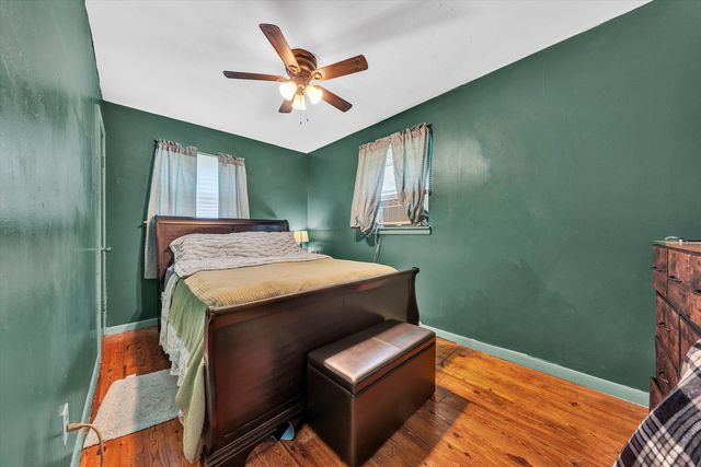2252 Kenwood BLVD SE, Roanoke, VA 24013