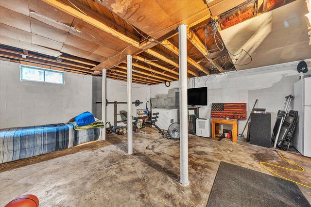 2252 Kenwood BLVD SE, Roanoke, VA 24013