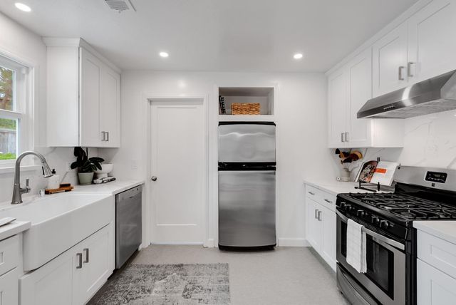 2808 Center Street, Soquel, CA 95073