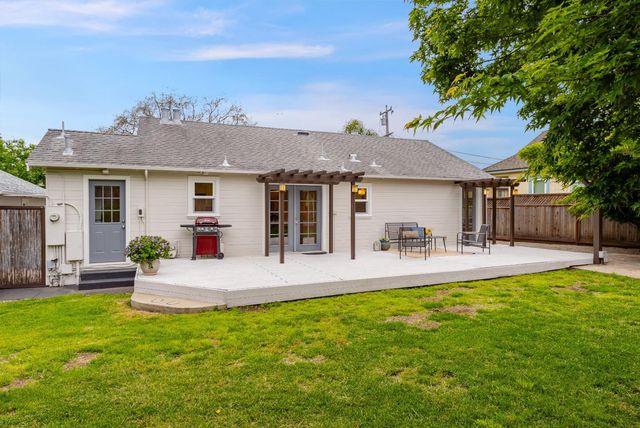 2808 Center Street, Soquel, CA 95073