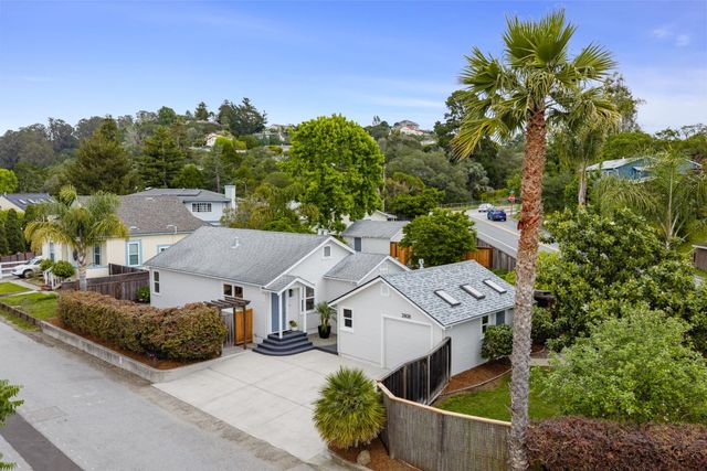 2808 Center Street, Soquel, CA 95073