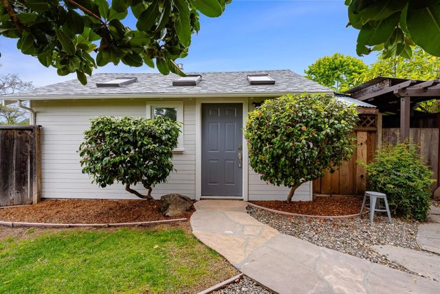 2808 Center Street, Soquel, CA 95073