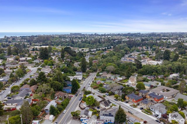 2808 Center Street, Soquel, CA 95073