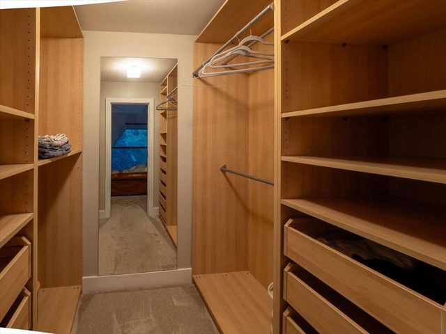 200 Hidden Creek Dr, Auburn, CA 95603