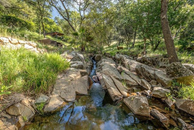 200 Hidden Creek Dr, Auburn, CA 95603