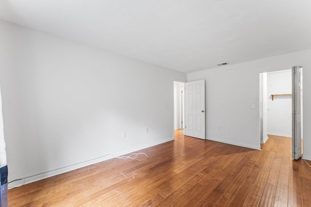 59 School St B15, Northborough, MA 01532