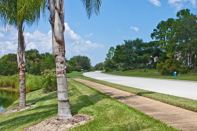 36 OLD OAK DRIVE S, Palm Coast, FL 32137